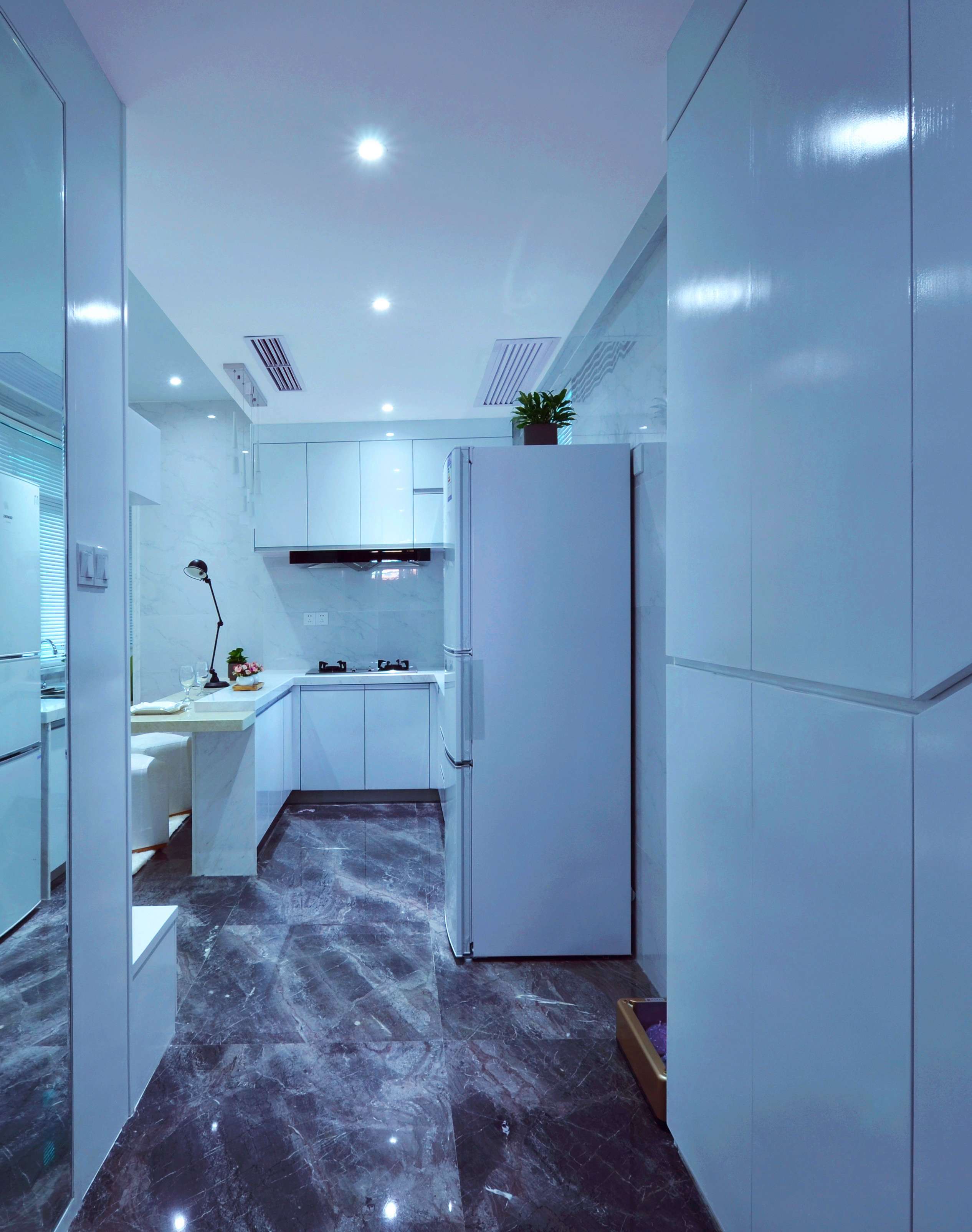 谌理康 《小小的幸福》  佛山三水样板房-1