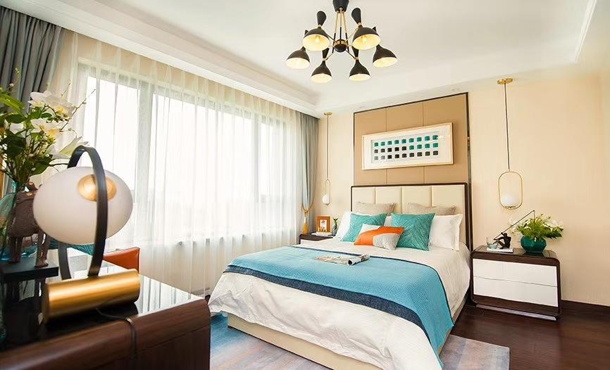 
郡原金石小镇顶层样板间丨现代轻奢 -10