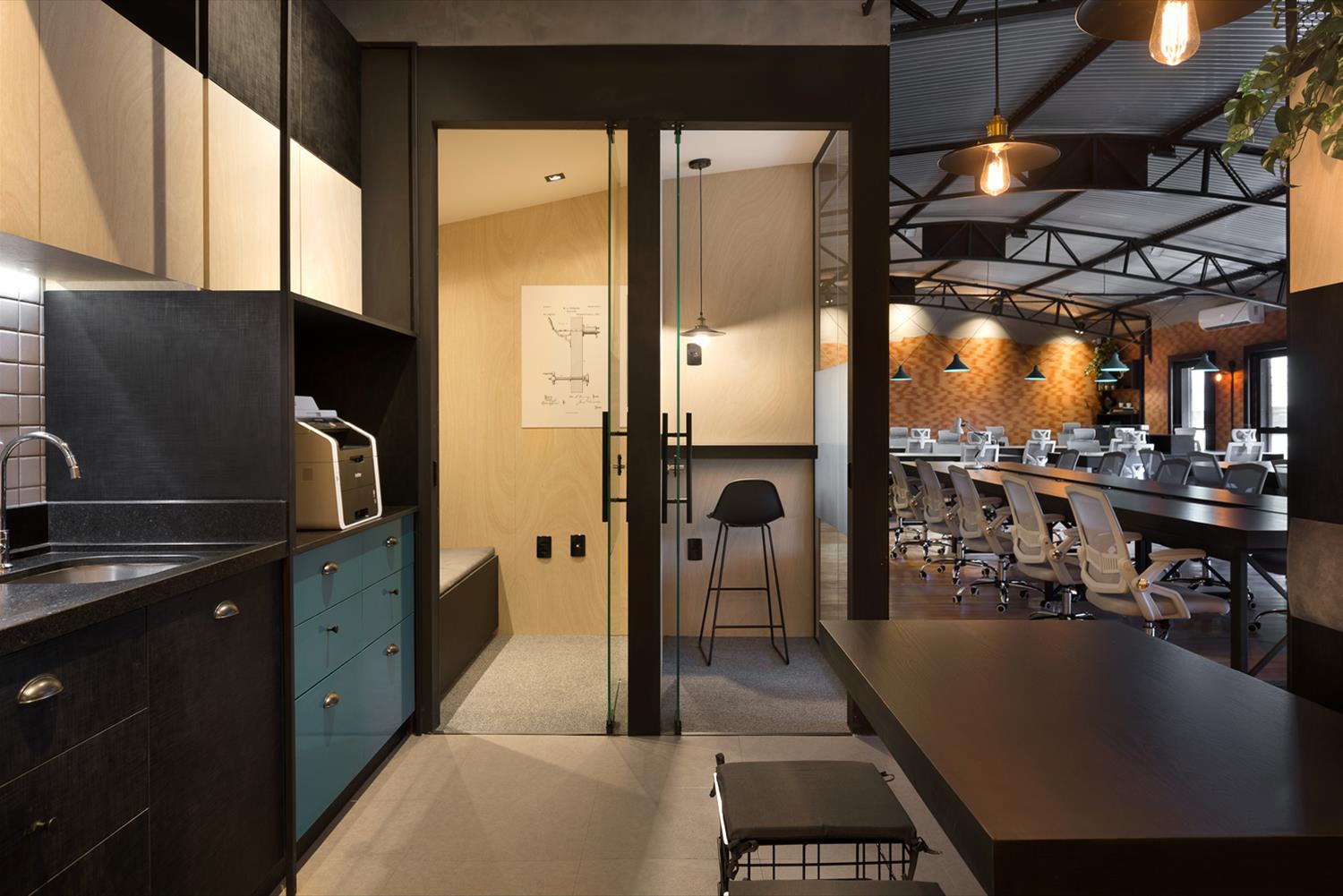 一家法布里卡工作酒吧-9