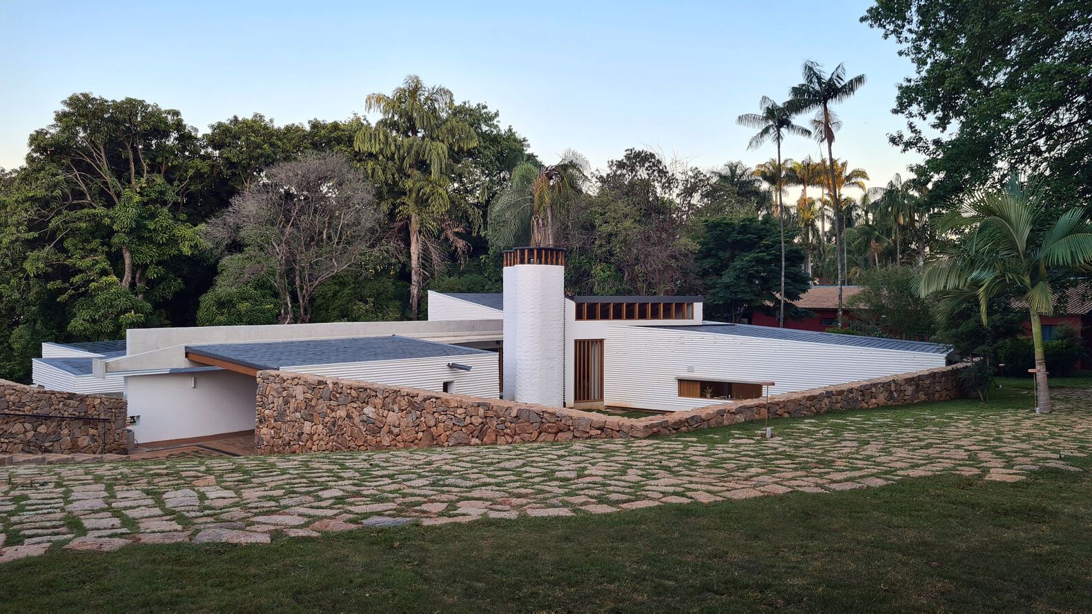 巴西圣若昂达博阿维斯塔住宅丨Vão-6