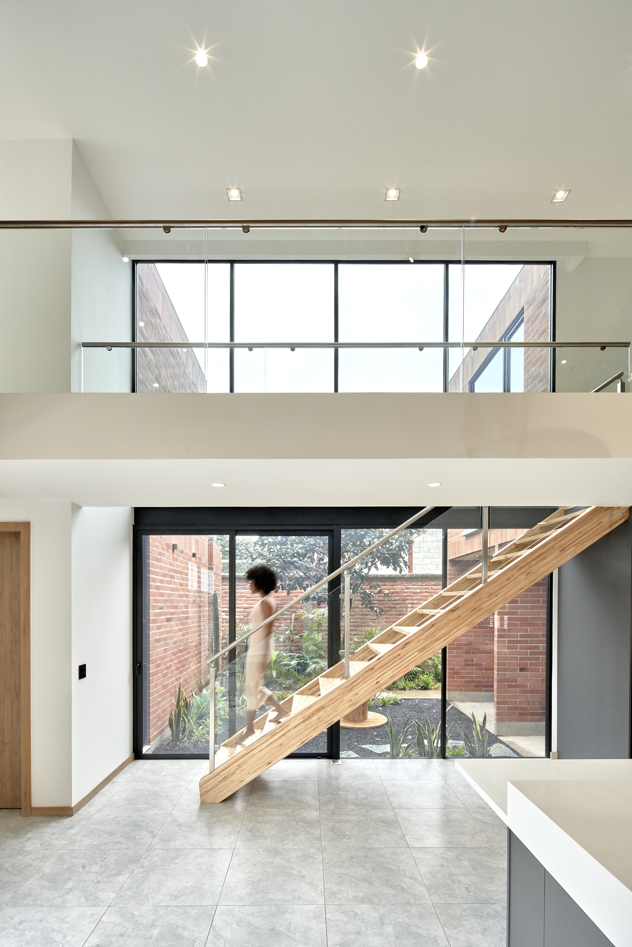 花园之间的房子丨TEC Taller EC-42