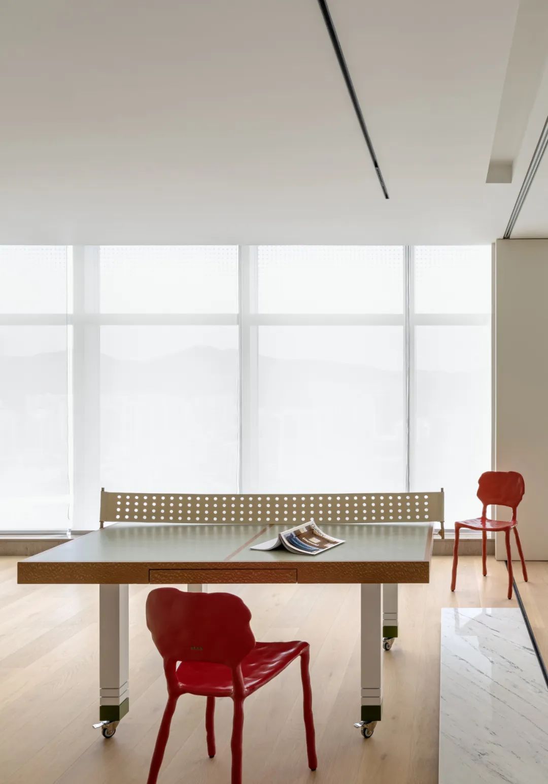 在80㎡的公寓里，用软装实现娱乐和工作的自由切换 | X-ZOO-28