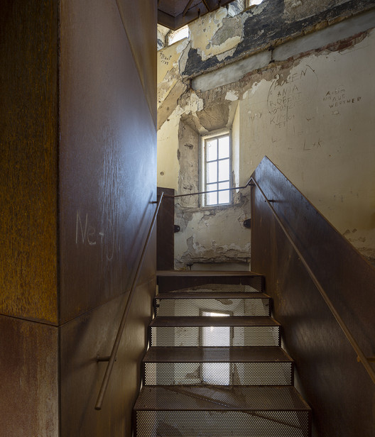 鲁杰格·克尼姆灯塔重生-24