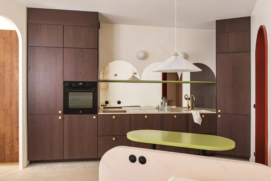 甜蜜生活套房·太空工厂
注:Dolce Vita常见为意大利语表达,有甜蜜生活之意,至于suite翻译为套房也是结合语境较为普遍的意思 -21