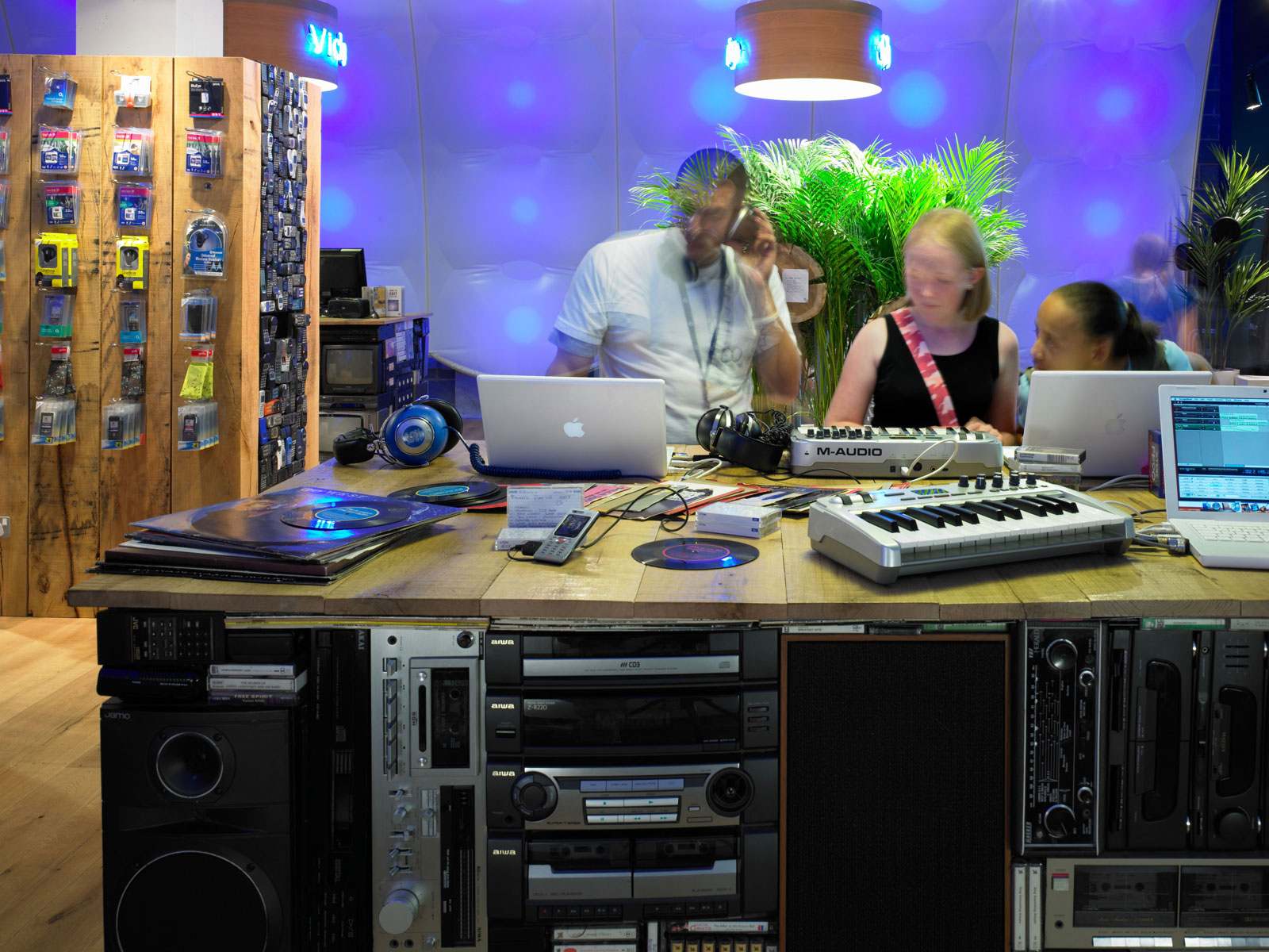 丨英国伦敦丨Jordan Parnass等五人-51