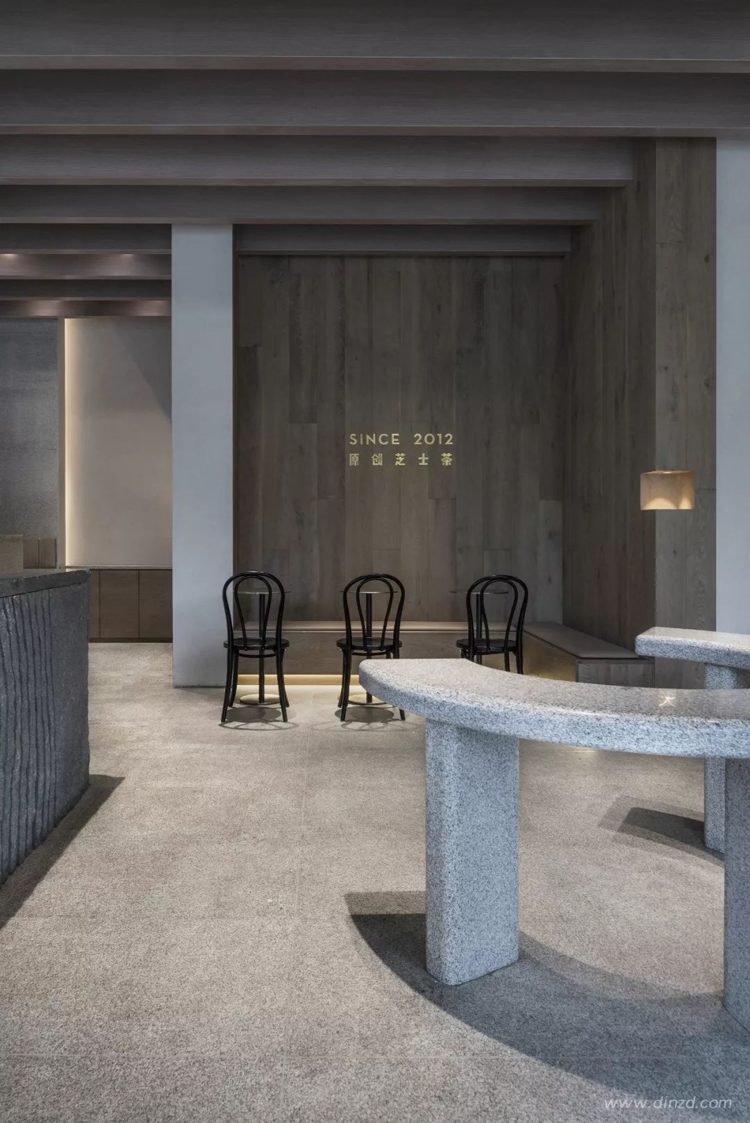 喜茶南宁万象城店 | 城市山水间的残缺之美-11