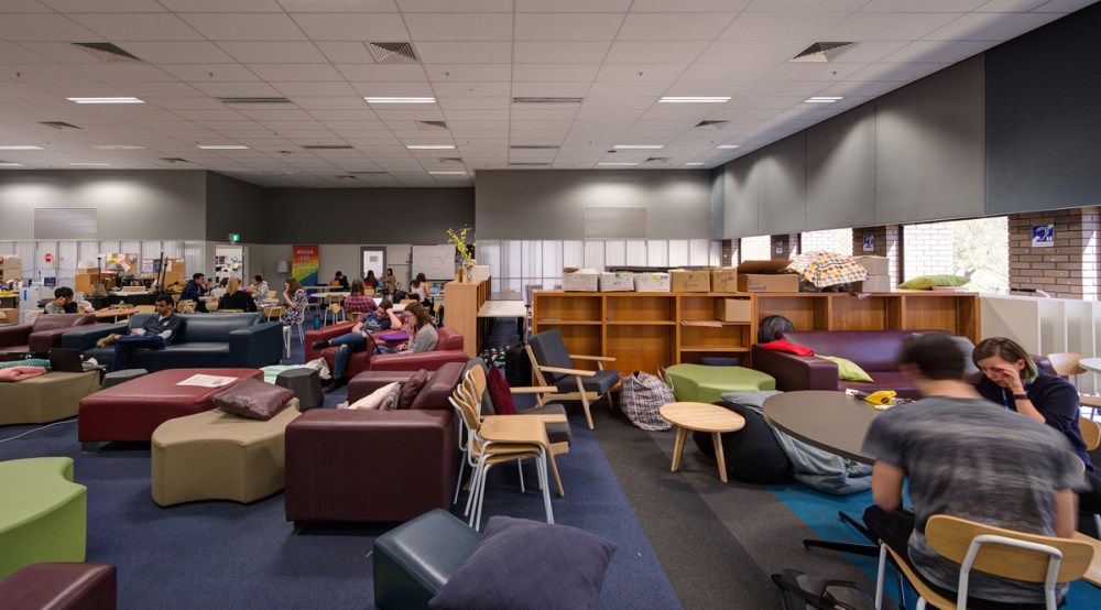 澳大利亚国立大学临时聚会村-18