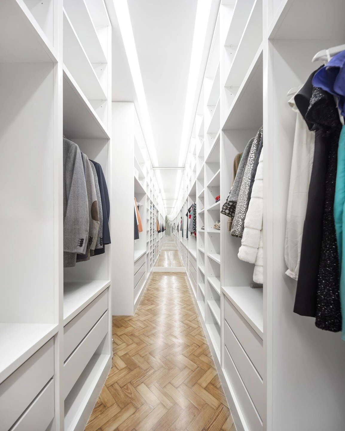 里斯本顶层公寓翻新,融入城市活力-19