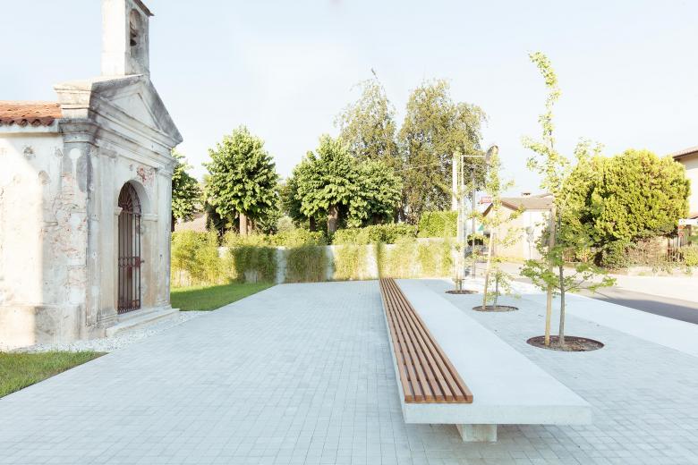 Didonè Comacchio Architects丨Piazzetta via campagnola丨意大利-6