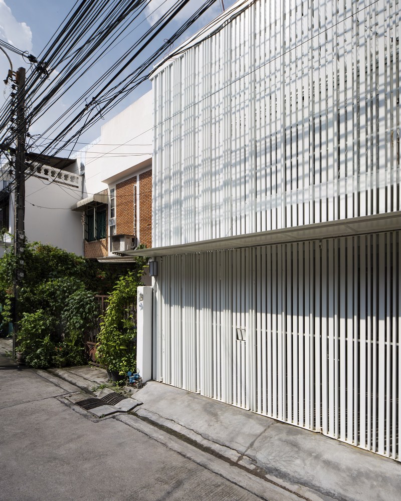 曼谷 80 年代联排别墅翻新 打造开放式高隐私家居-60