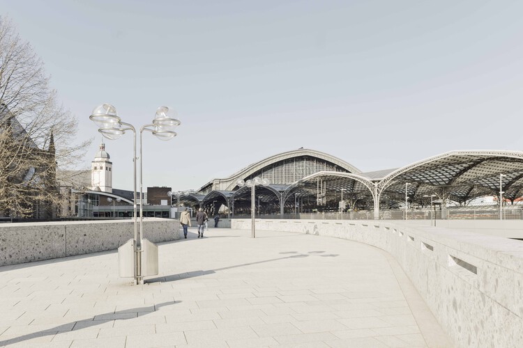 科隆大教堂广场重塑丨德国科隆丨allmannwappner-14