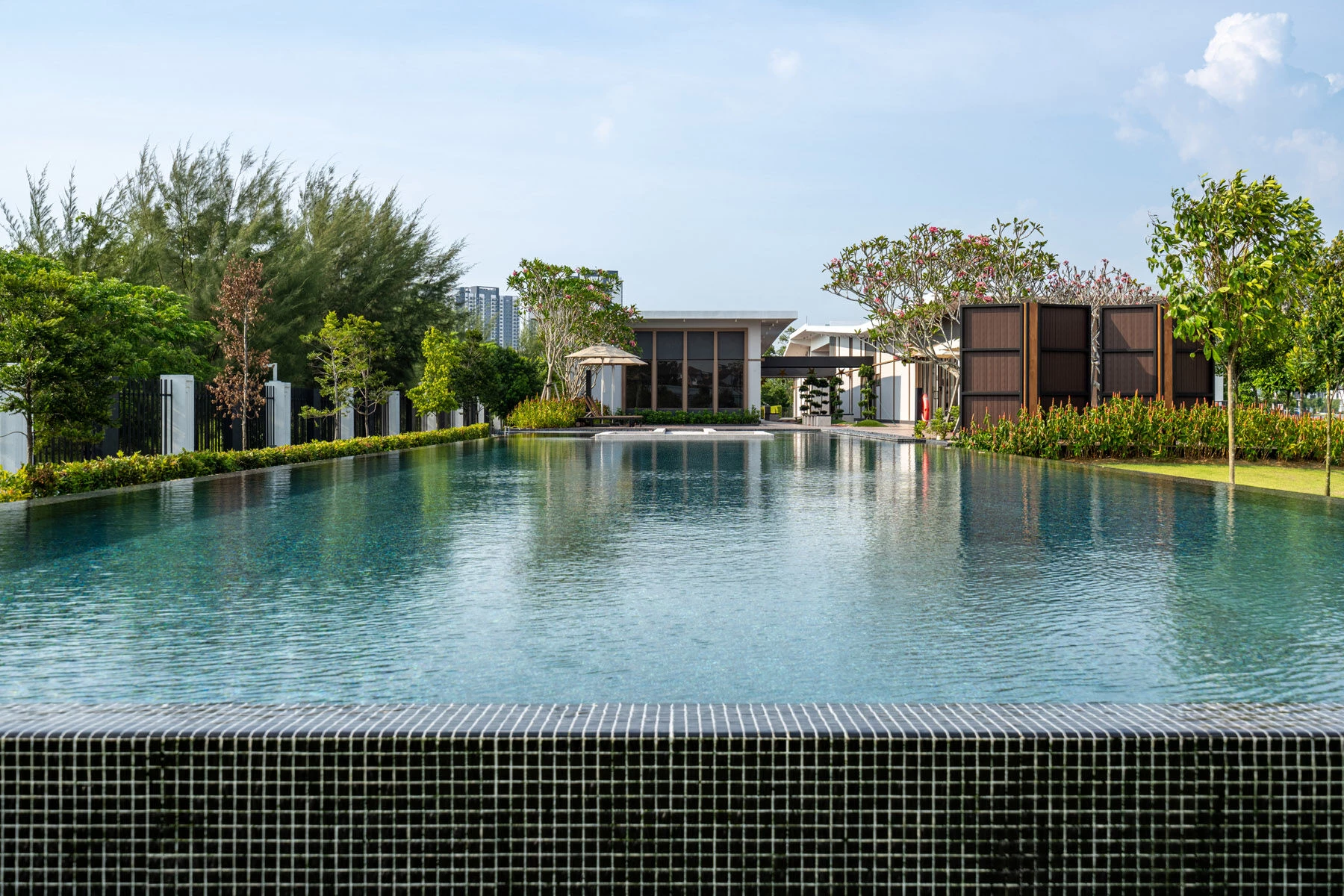 科拉丨马来西亚雪兰莪丨ONG&ONG-24