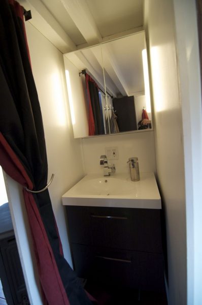 迷人的小拖挂房屋丨安德鲁和加布里埃拉·莫里森-33