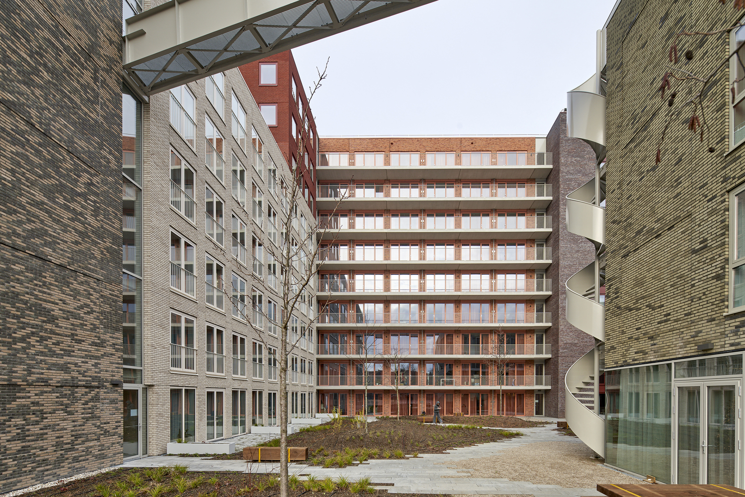 阿姆斯特丹智能紧凑公寓共享生活空间丨荷兰阿姆斯特丹丨Shift architecture urbanism-16