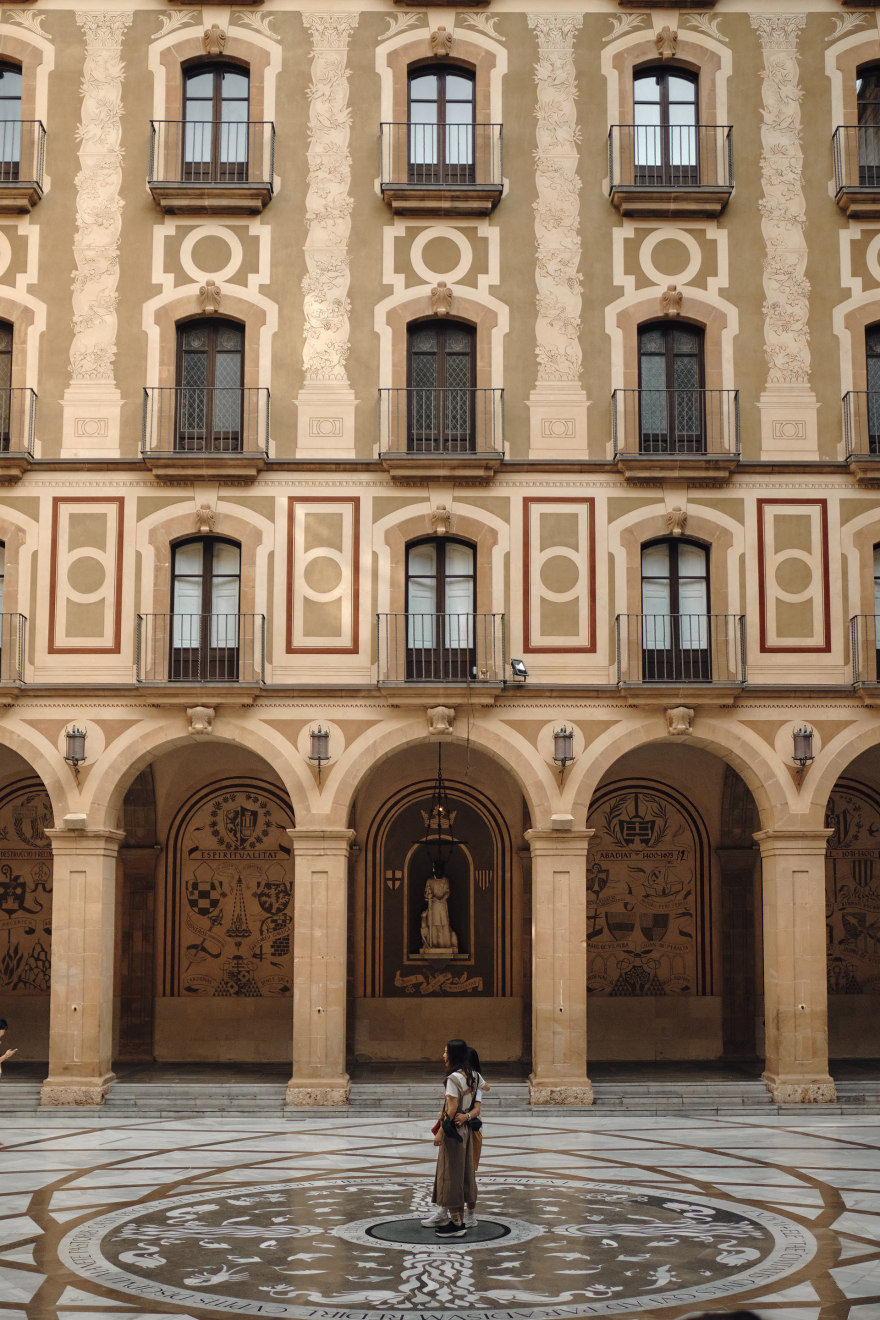 圣山蒙特塞拉特丨西班牙巴塞罗那-13