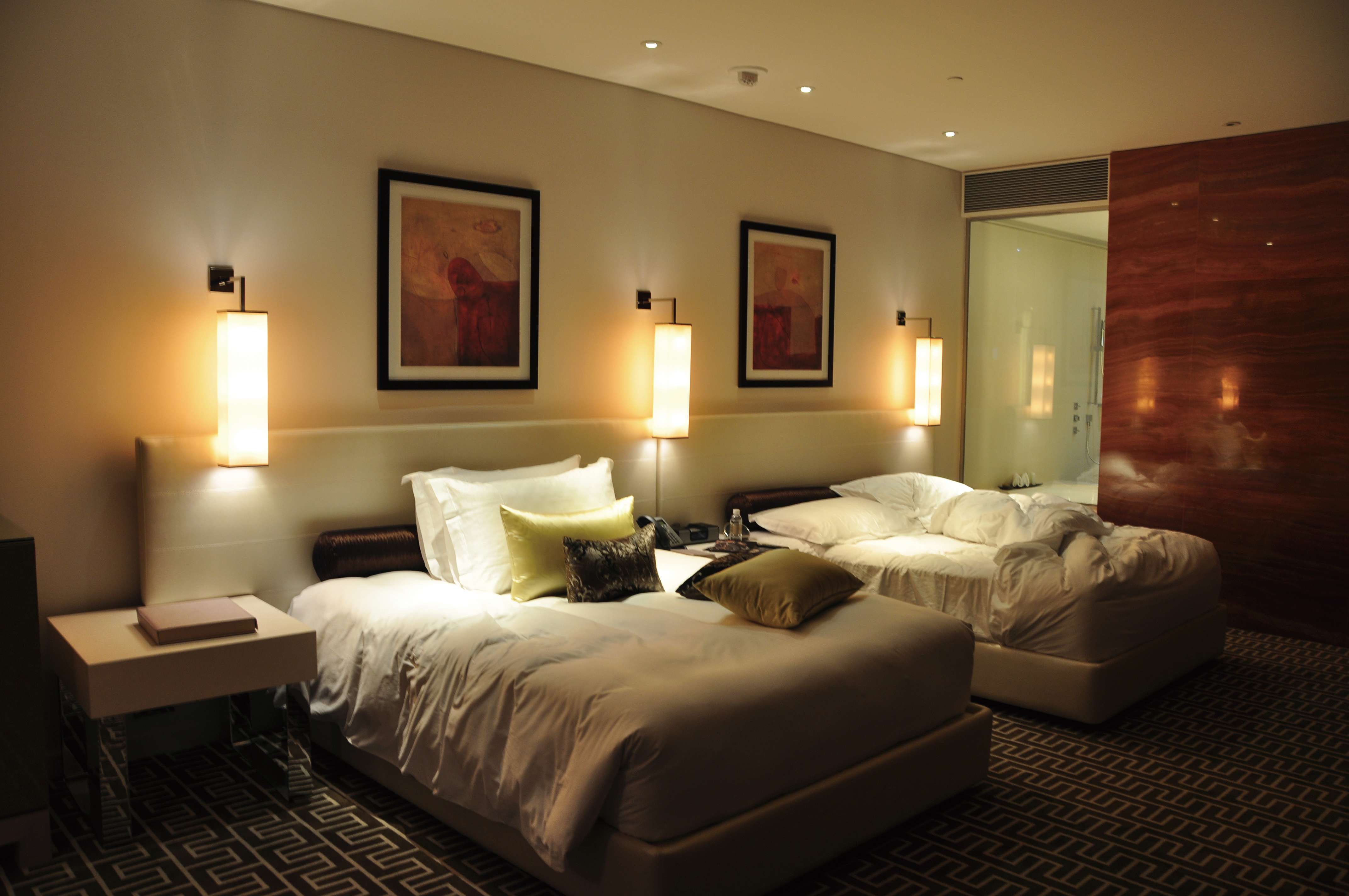 澳门新豪天地皇冠假日酒店 2-4-56