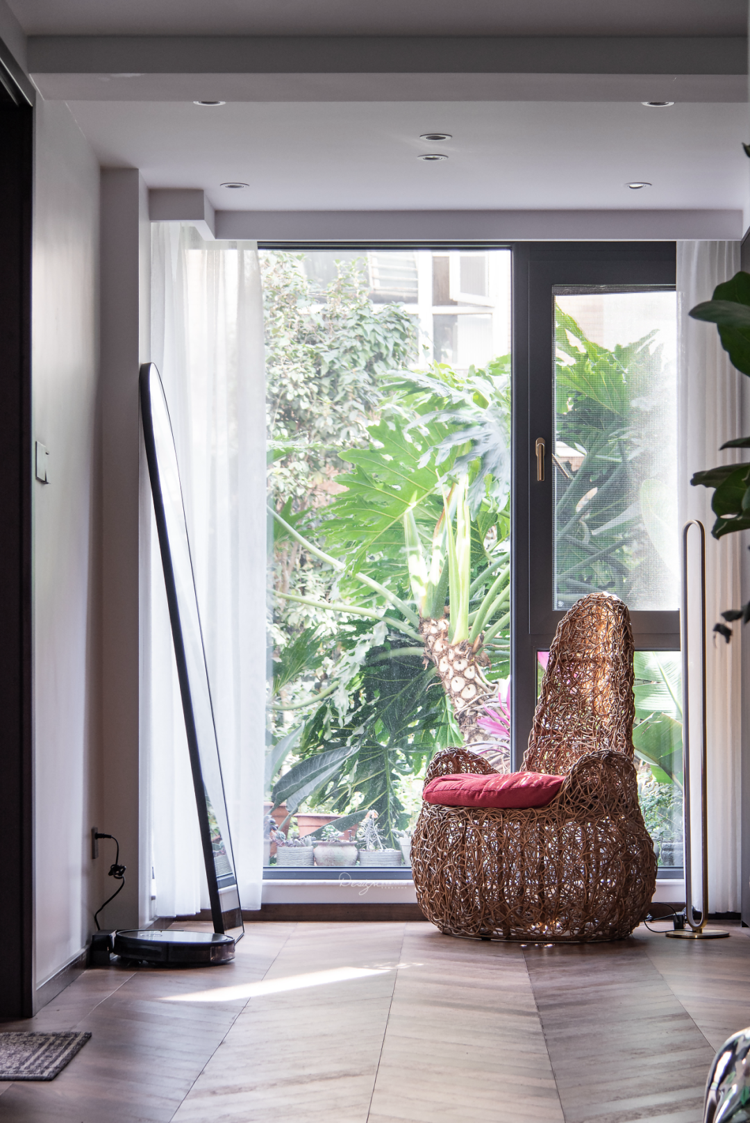 空间“减法”·克制之处找寻温馨归宿丨紫苹果装饰-1