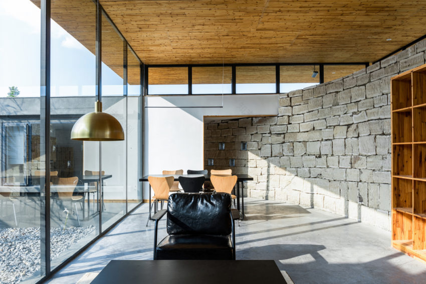 Unique and simple Rain House created by Describing Architecture Studio to blend traditional Chinese architecture and modern living 描述建筑工作室为融合传统中国建筑与现代生活创造的独特且简单的雨棚-10