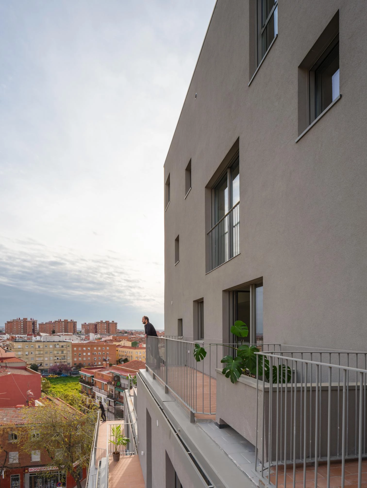 Twpeaks 社会住房丨西班牙马德里丨MADhel 和 Marmolbravo-11