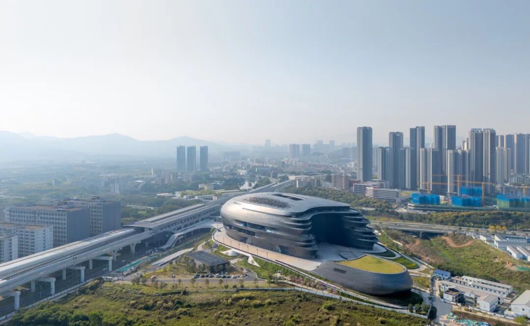 扎哈事务所新作｜深圳科技馆正式开放-16