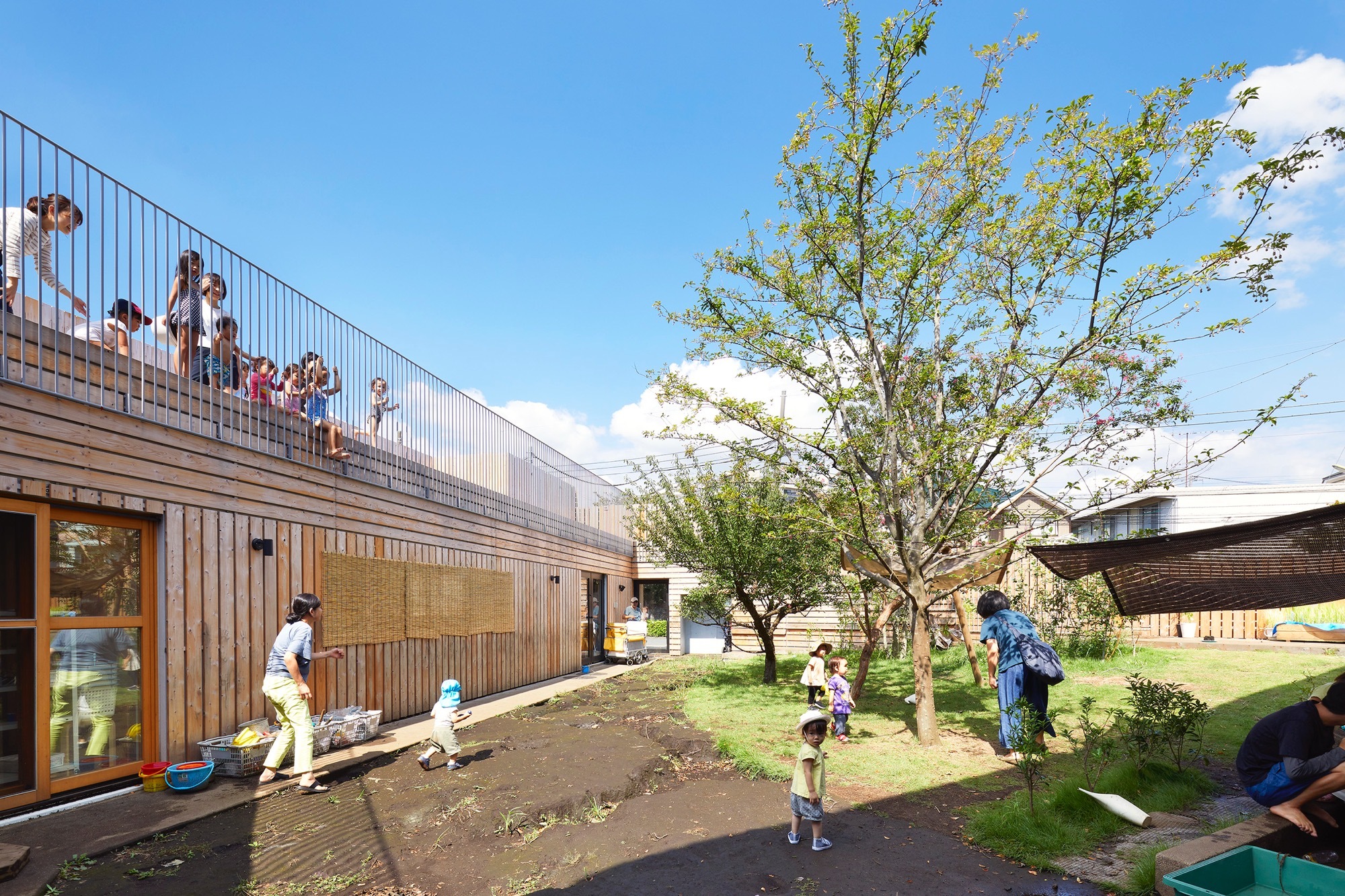 "small pond" Nursery / Naf Architect & Design-51