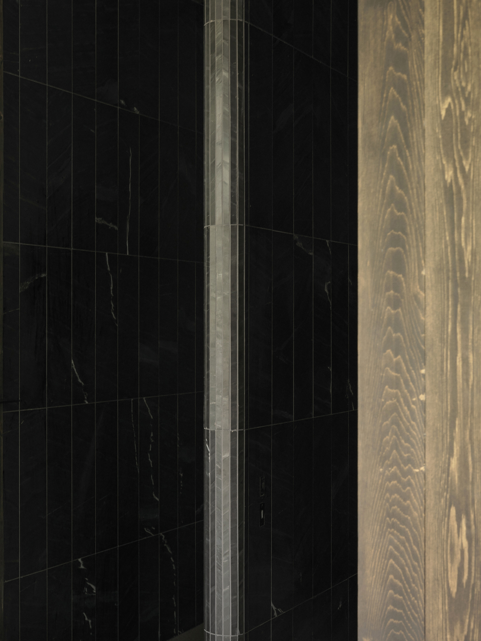 欧贝之家(注:Maison常见作房屋、住宅等意思,Aubé一般作姓氏,这里结合常见表达意译为欧贝之家 ) 丨加拿大丨YH2 Architecture-37