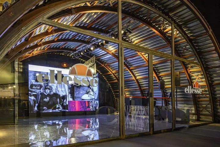 【192期】 最新服装展厅空间设计-27