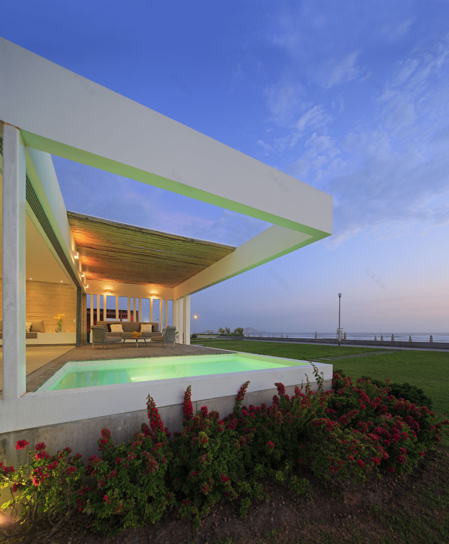 白盒子中的垂直生活-58