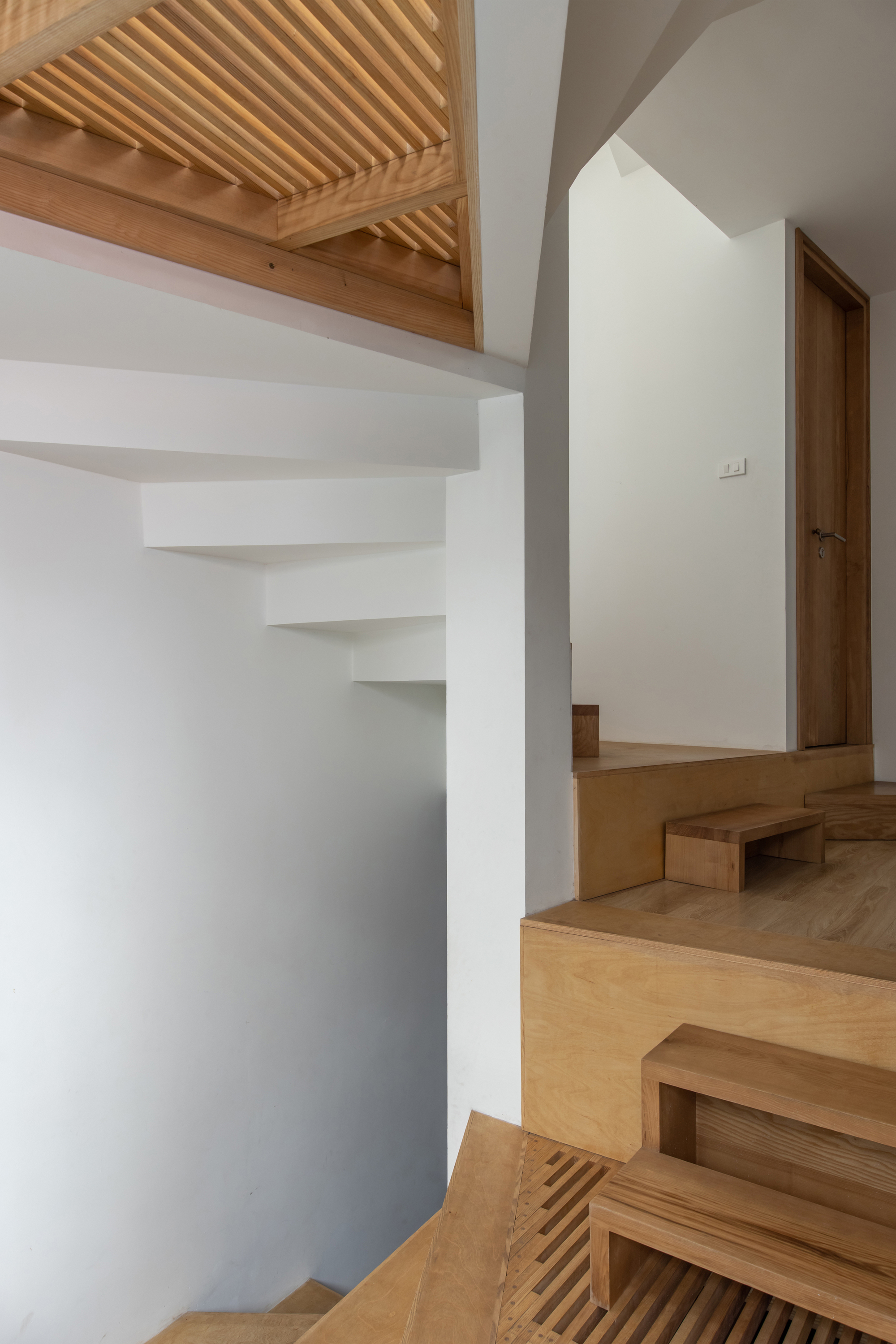 萝莉屋丨越南河内丨t + m design office-36