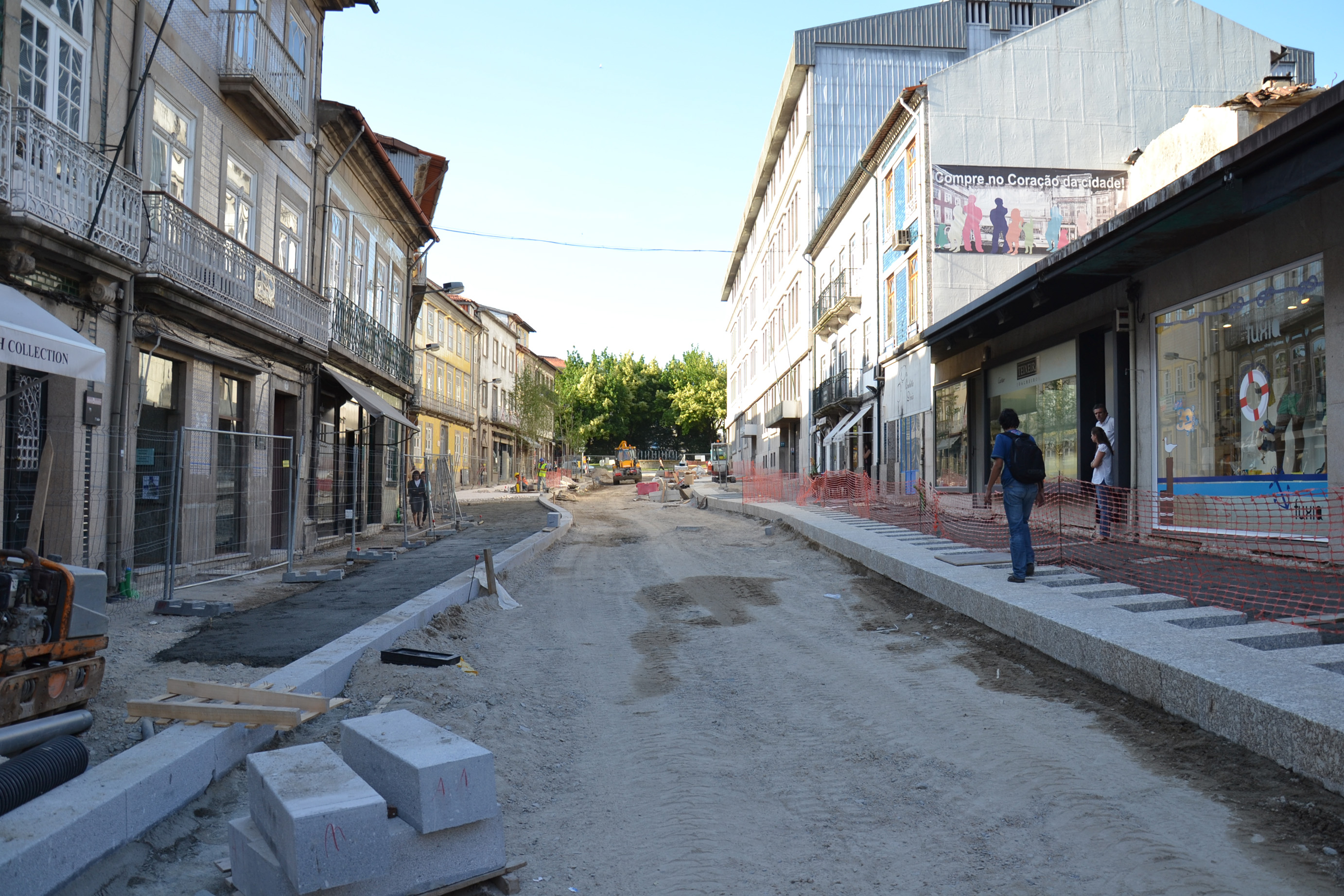 普拉亚杜图拉尔,圣达马索林荫大道和圣安东尼奥街城市更新项目丨葡萄牙丨米尼奥大学建筑学院研究中心等-71