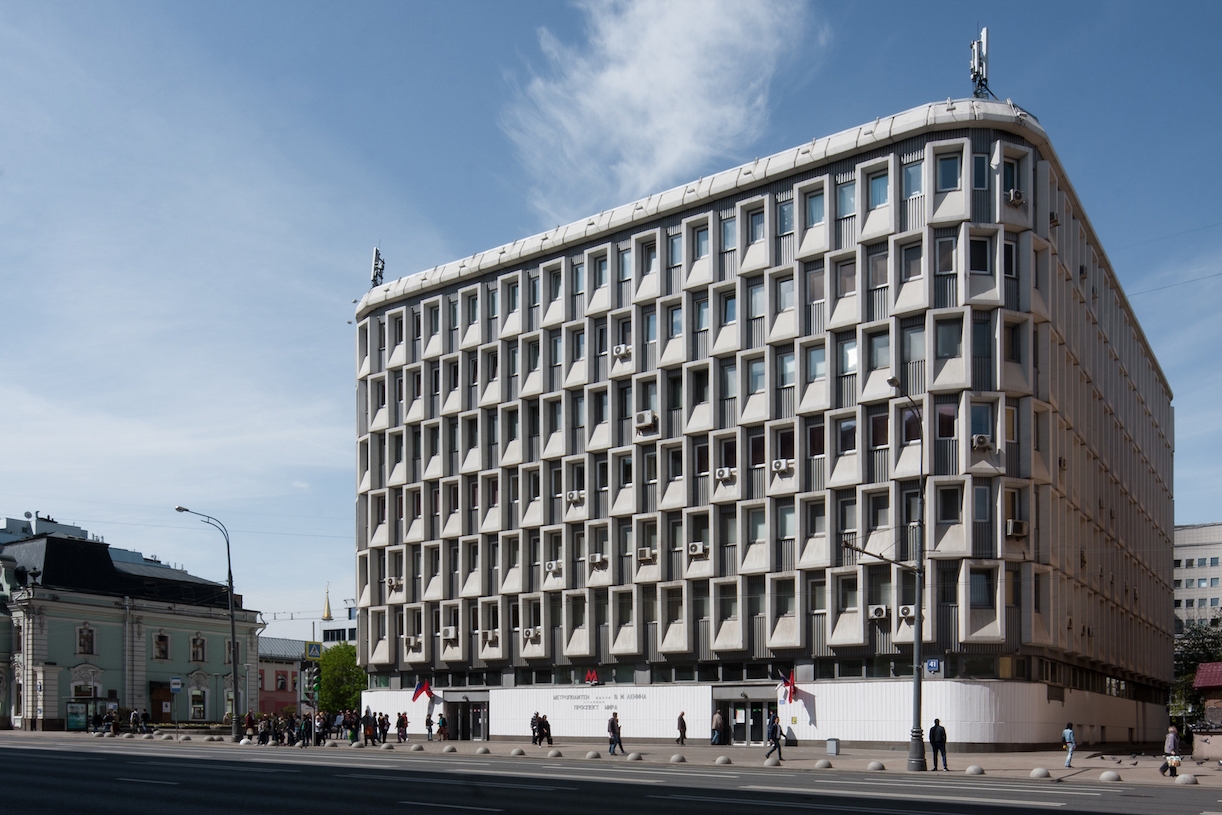 设计师打造复古风格餐厅，重现 80 年代回忆-14