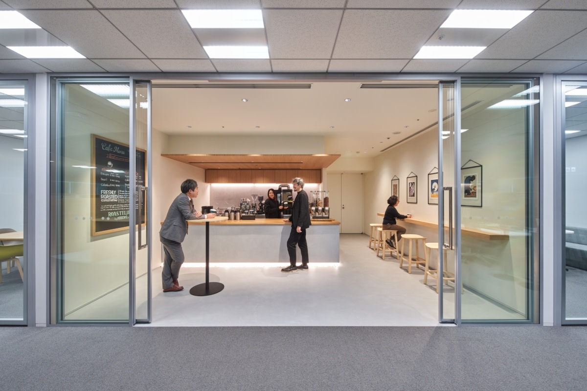 BMW 东京总部丨日本东京丨Steven Leach Group-17