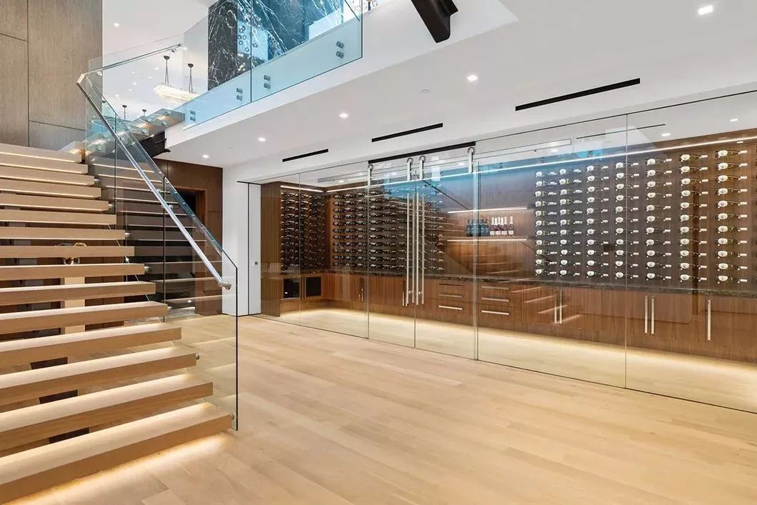 比佛利山庄奢华别墅，现代设计融入自然景观-40