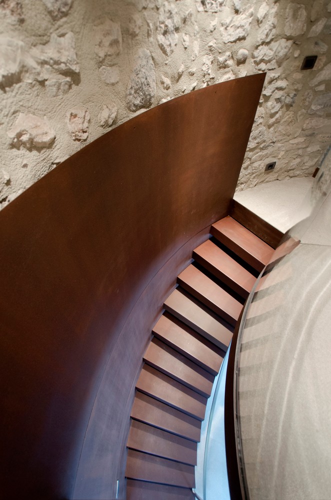 加尔达湖畔私人别墅 | 斯巴达式度假胜地-13