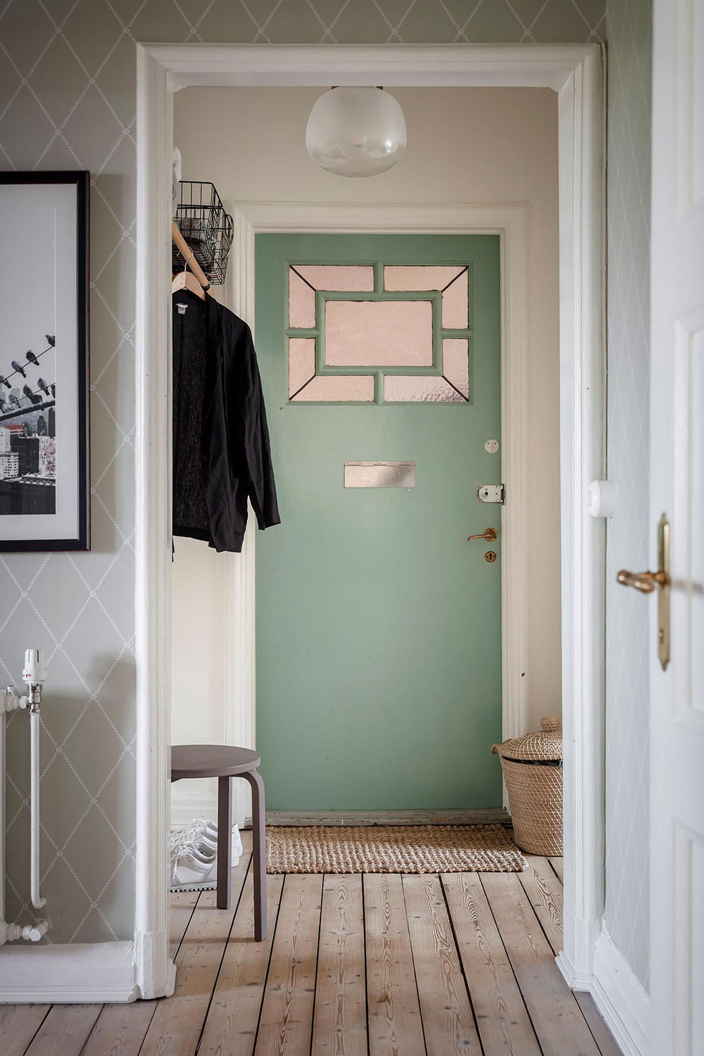 哥德堡红色沙发公寓 | 独特阁楼设计与空间利用-39