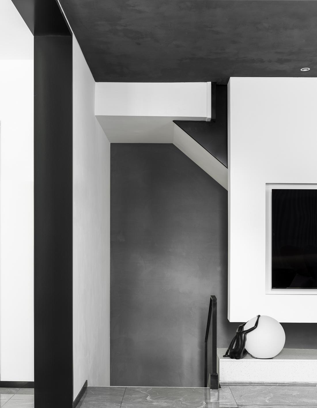 黑白灰的现代气质 · 西厨区与休闲区的完美融合-8