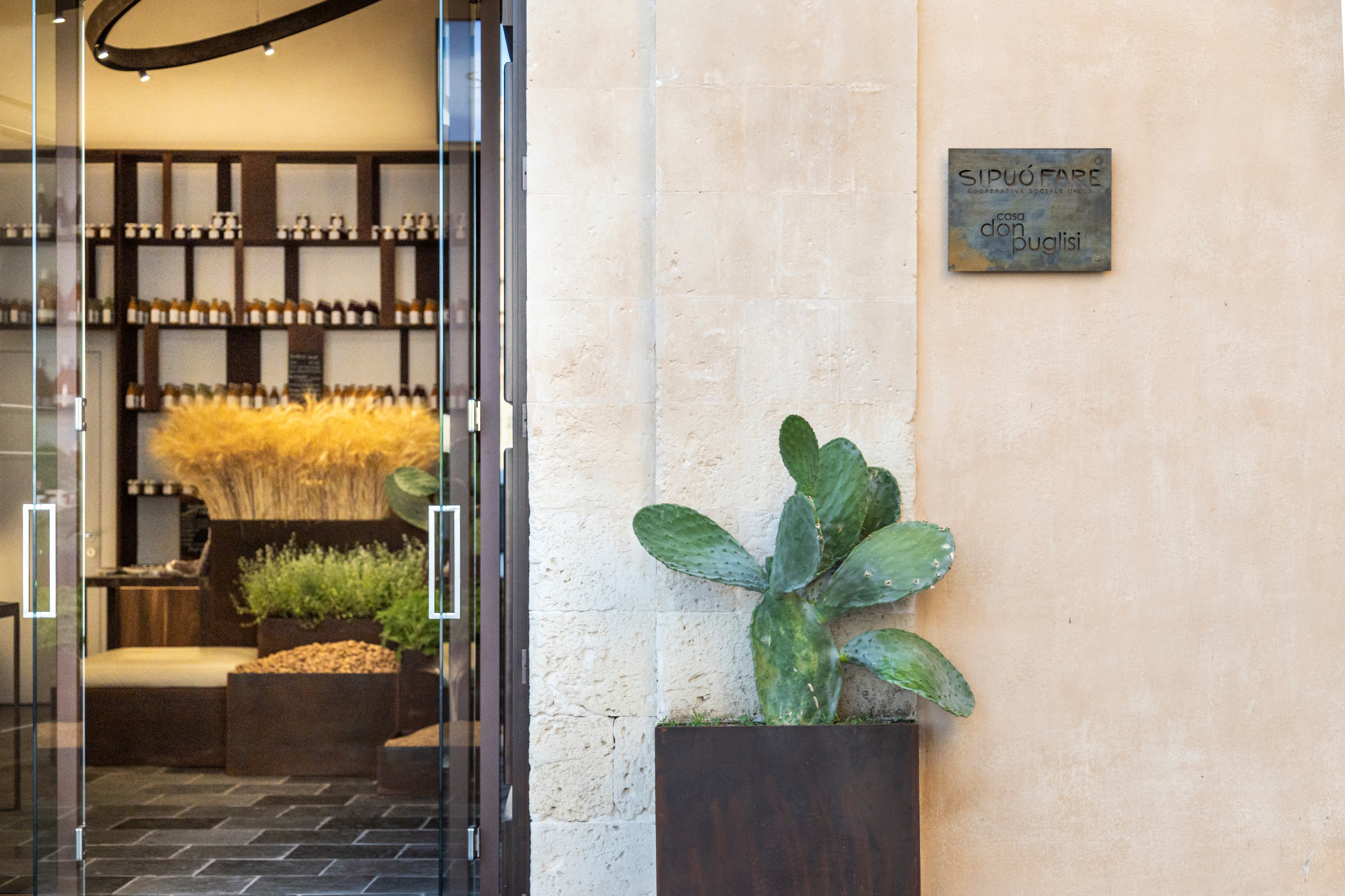 《Noto 的绿色心脏-ShopSipuòfare 室内设计-8