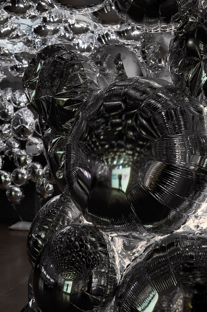 《风扇骚乱事件》——灵活多变的空间设计-26