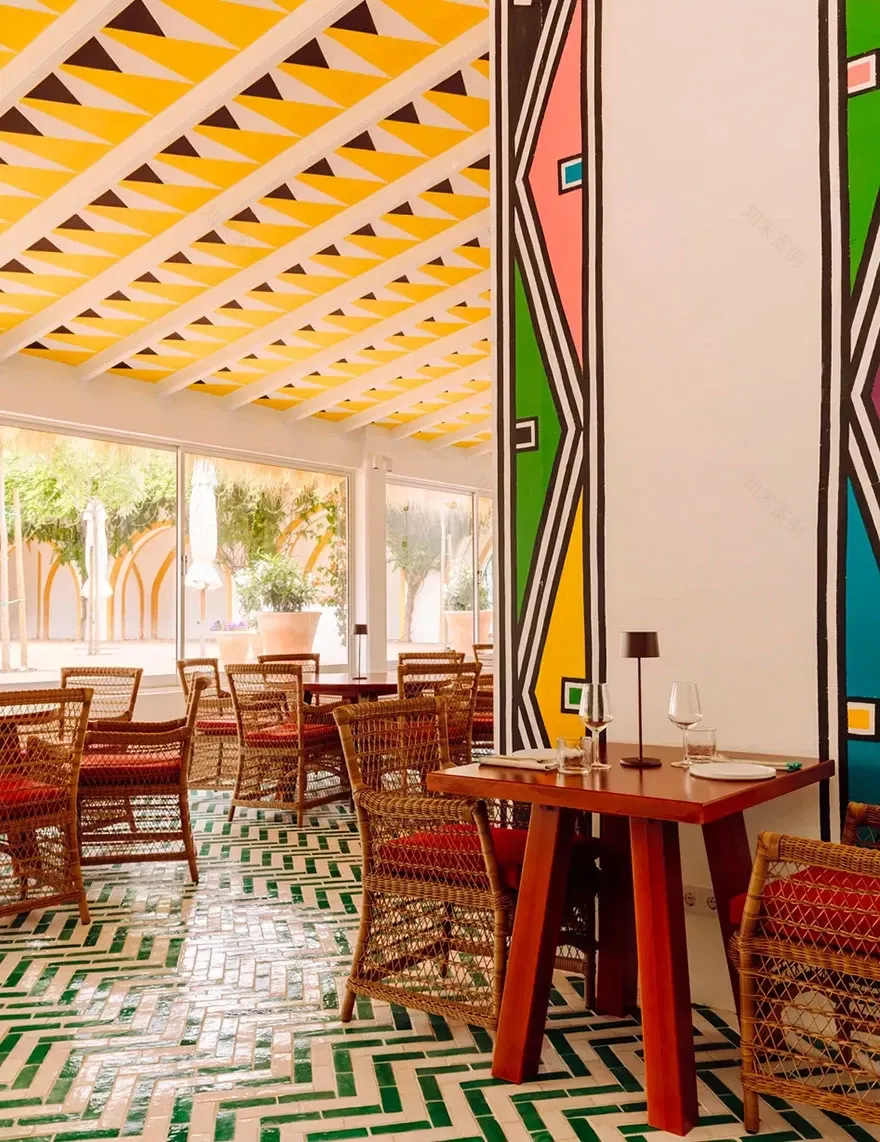 Cavalariça餐厅丨葡萄牙丨雅克·格兰热(室内),路易·贝内舍(景观)-7