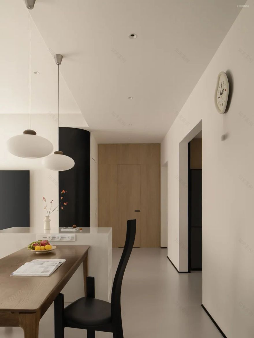 原木白黑 · 155㎡三室自然简约风设计丨清和一舍-16