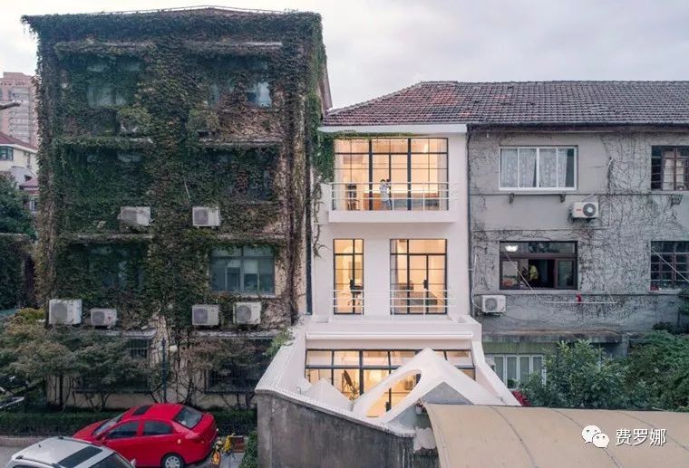 上海老建筑再现底蕴，改造40年天井街屋成为老城中的一点“白”-3