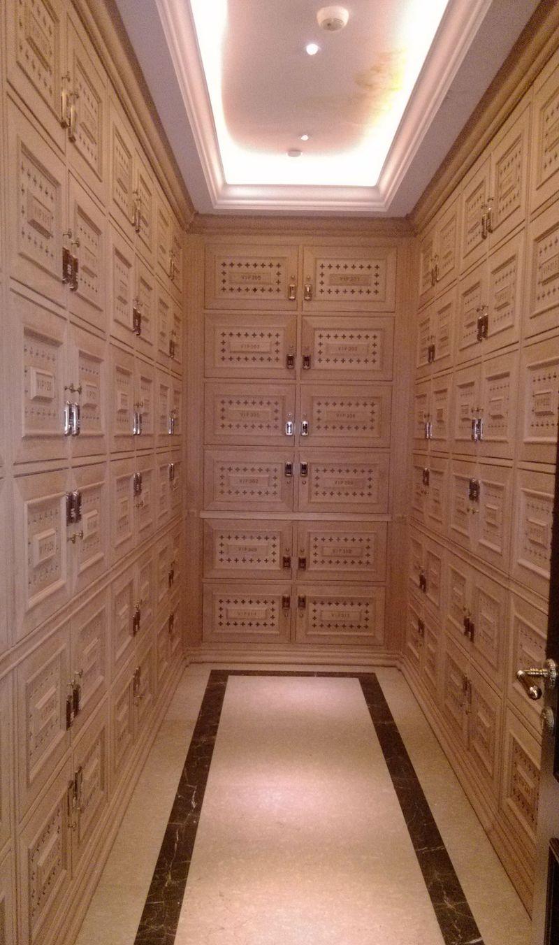 华侨城洲际酒店酒窖-3