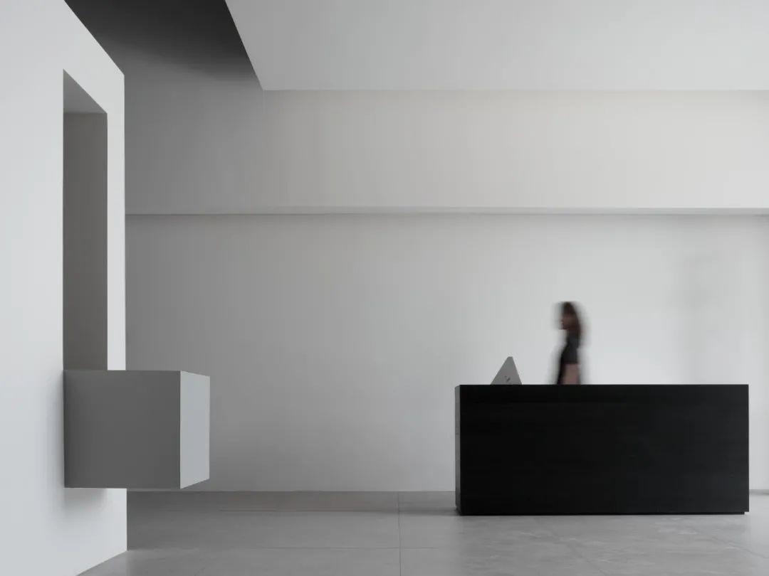 《无色解构》丨中国广东丨ZHANS·正向共合-33