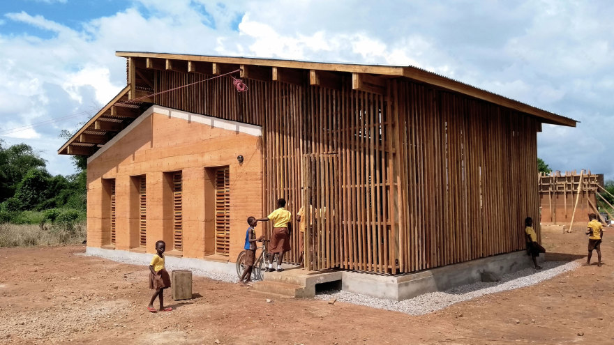 加纳 Korase 中学新教学楼-0