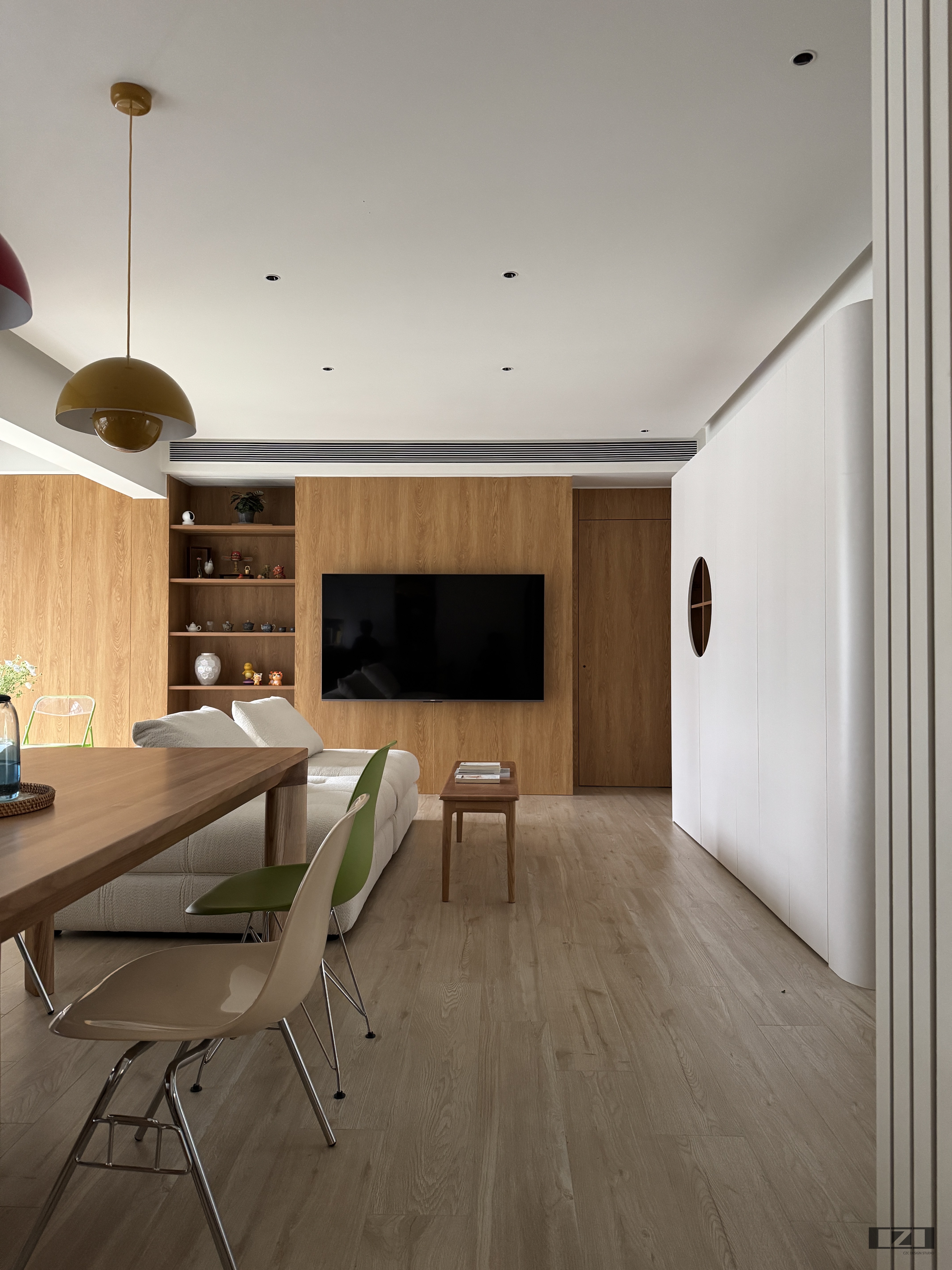 122㎡精装房改造毕业照拍摄丨中国广州丨陈智超设计-10