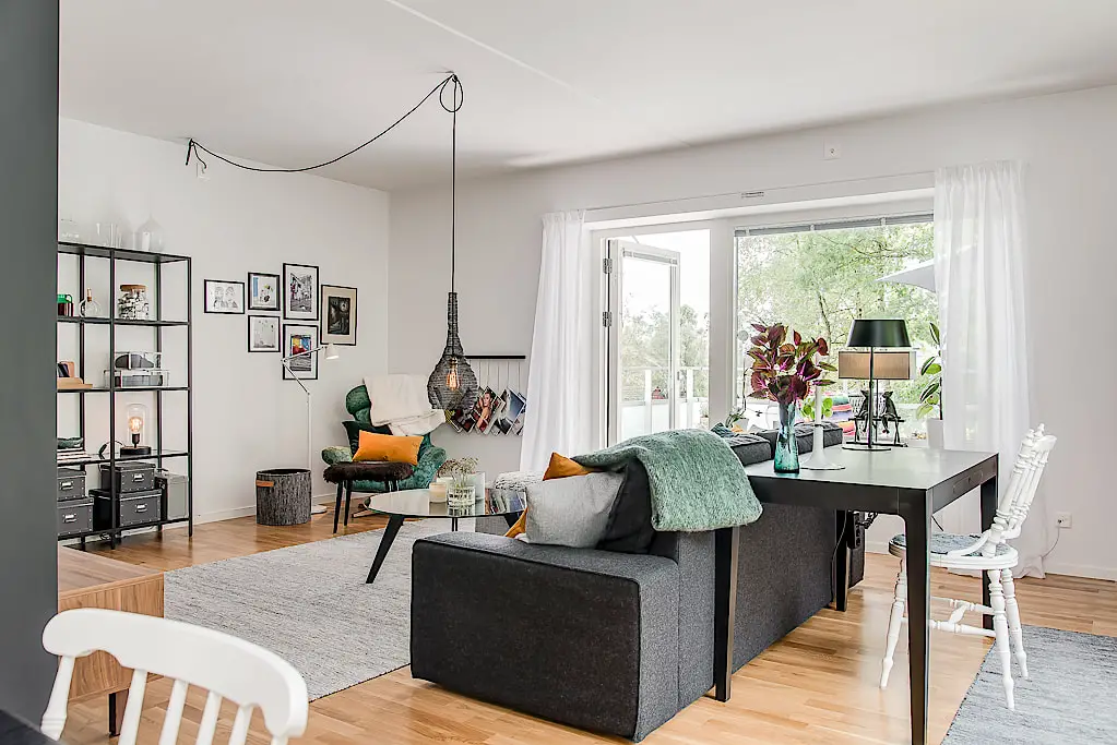 瑞典 81 平米公寓的半开放式厨房设计-8