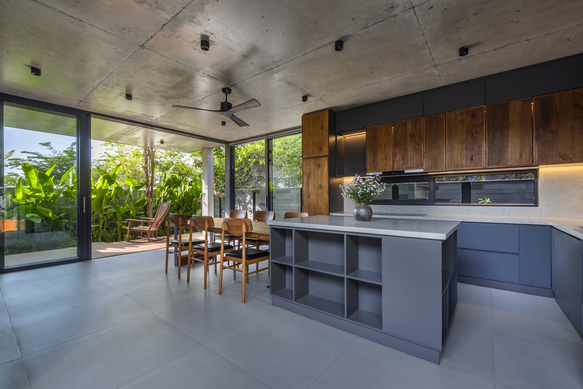 别墅庭院丨越南丨AN NAM Architecture-54