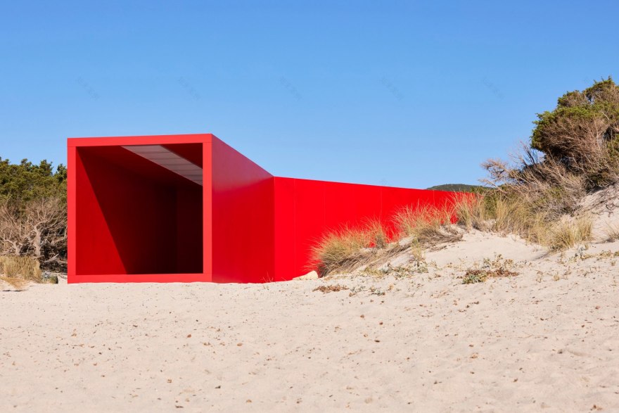 Prada 2022 男装春夏秀场丨意大利米兰丨AMO,OMA(Rem Koolhaas 为作者)-10