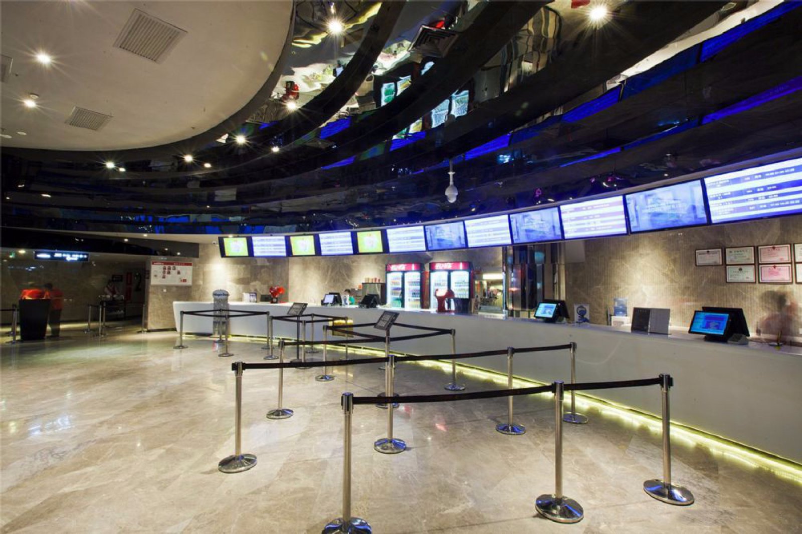 版筑翠园电影院-4