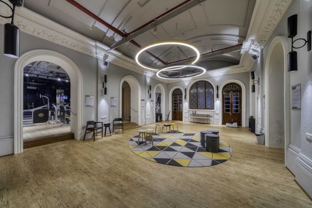 皇家加尔各答高尔夫俱乐部及相关遗产建筑改造等项目丨印度加尔各答丨未明确提及设计公司,主要设计师为Pooja Bihani-20